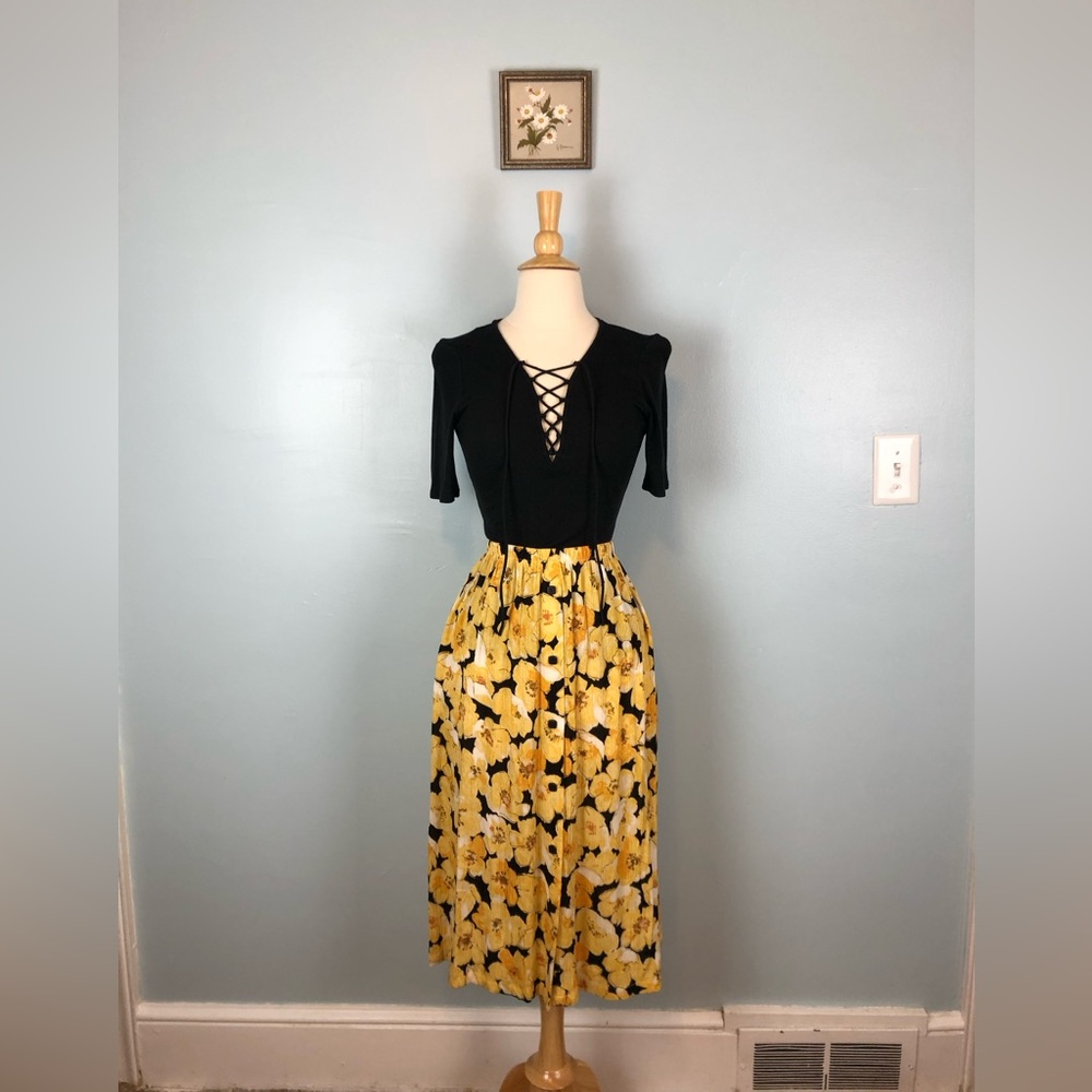 🌼Vintage Napa Valley Yellow Floral Skirt🌼